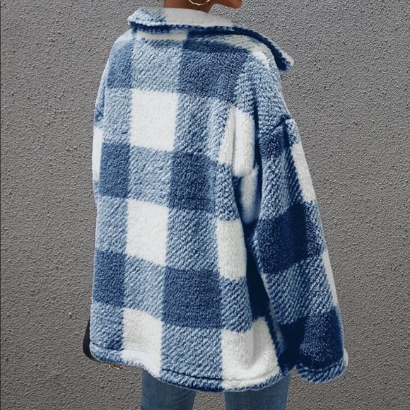 Gingham plaid button down teddy coat - Picture 2 of 7